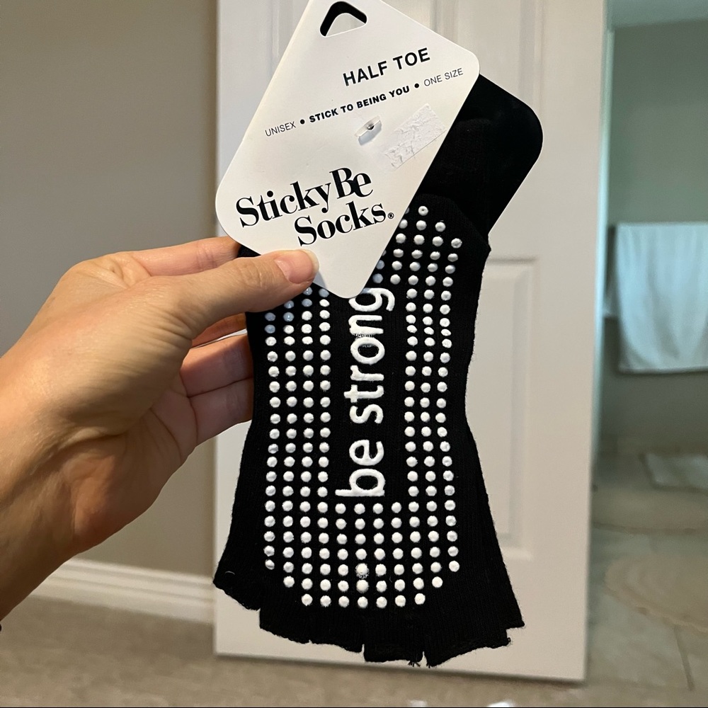 NWT Sticky Barre Socks Half Toe Black Be Strong